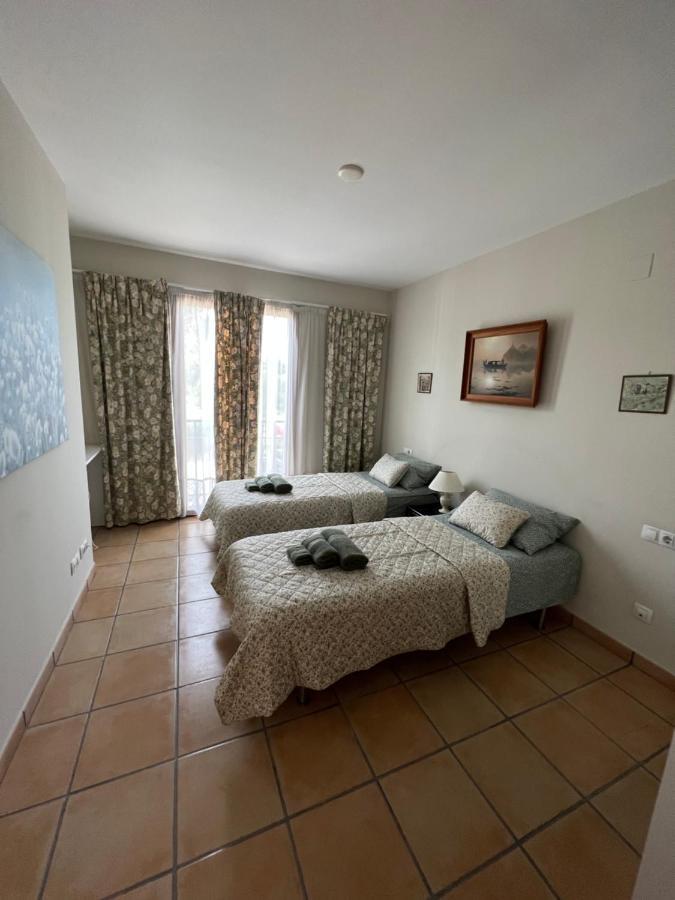 Apartamento Alfaz Del Sol L'Alfas del Pi Luaran gambar